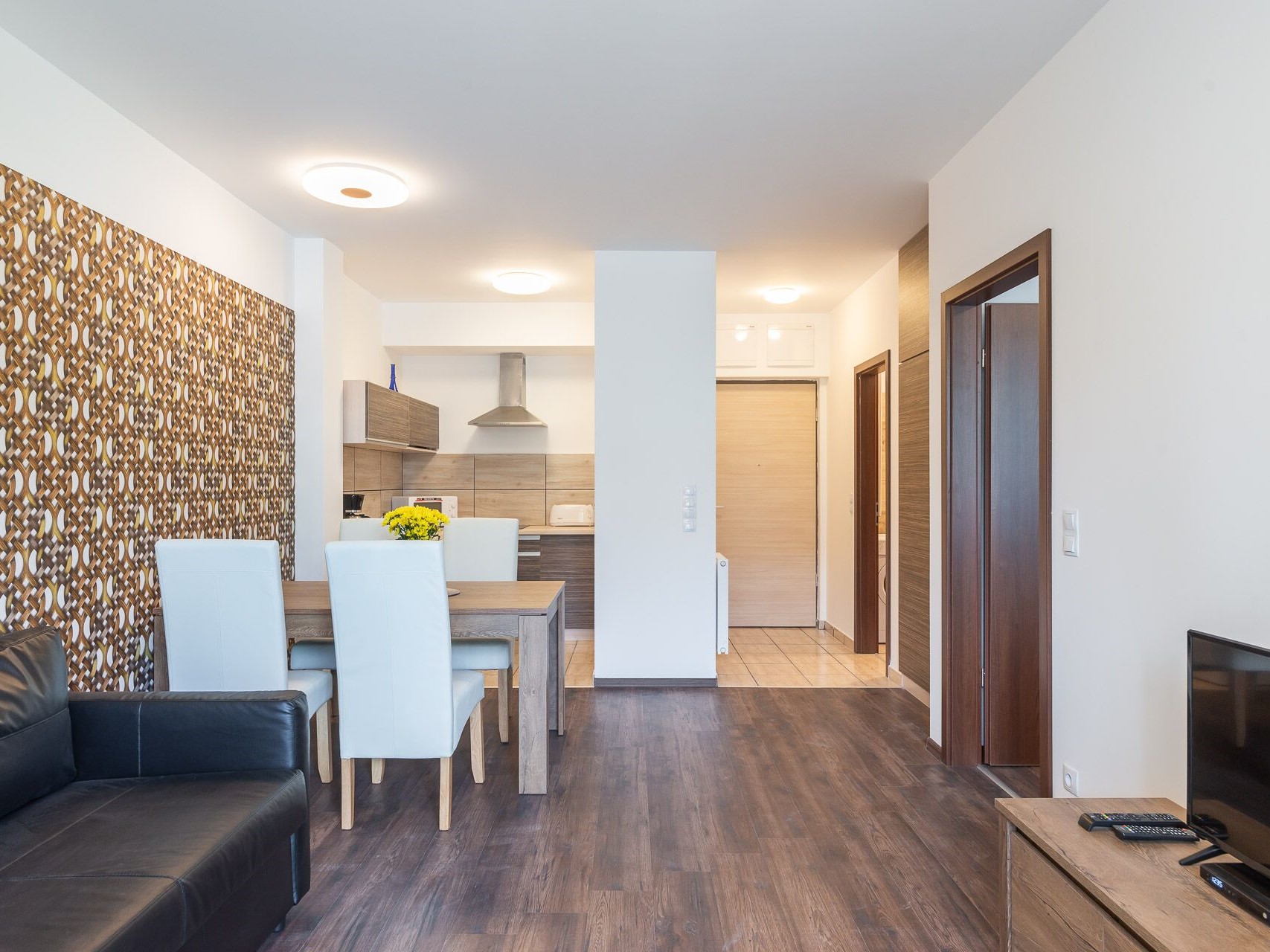 Harmadik kép a Mimosa apartman nappalijáról